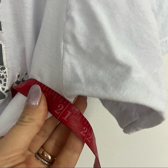 Punta Cana Republica Dominicana Lizard white graphic tee Sz L - Picture 6 of 7